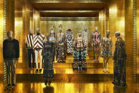 dolce gabbana milano palazzo reale|dolce & gabbana sito ufficiale.